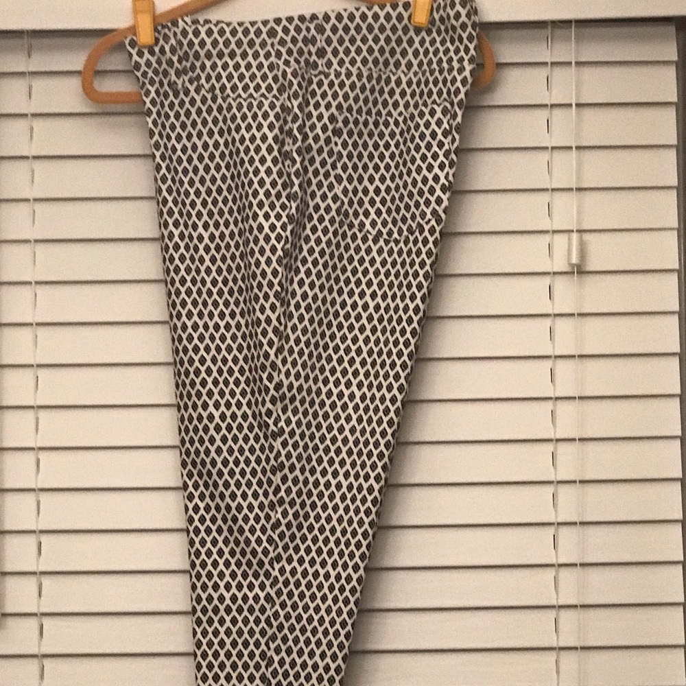 Capri pants